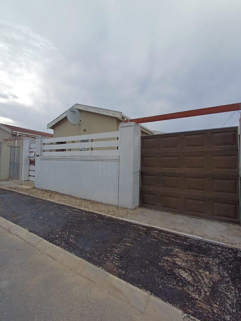 2 Bedroom House for sale in Harmony Village P24114434377