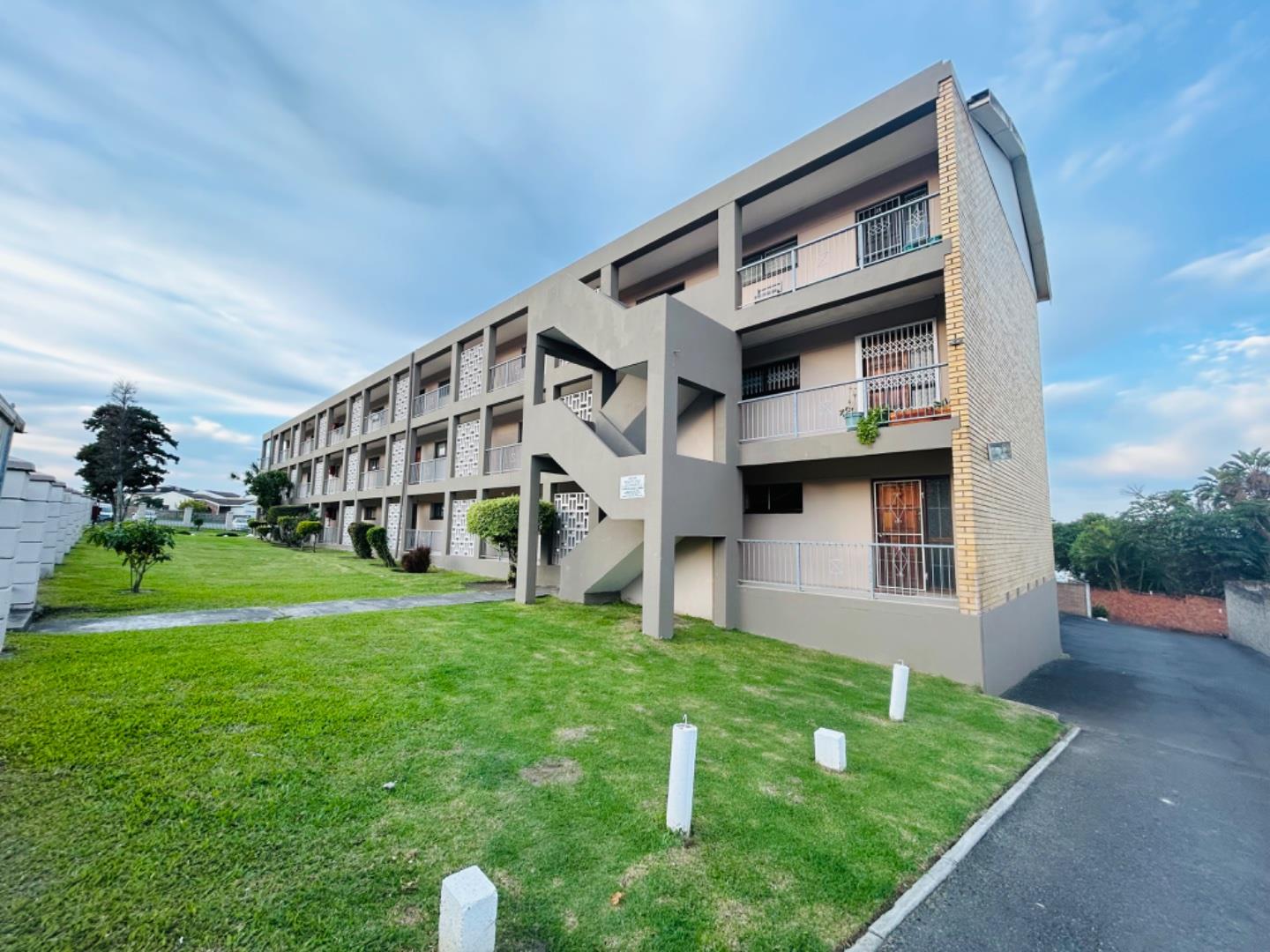 2 Bedroom Apartment / flat for sale in Baysville P24114434432