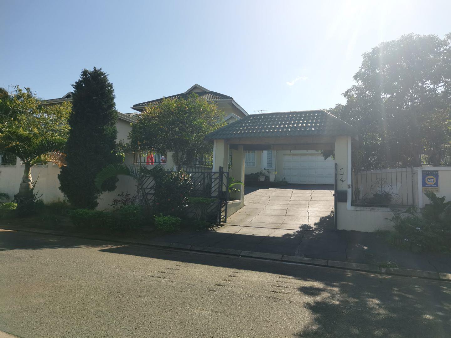 4 Bedroom House for sale in Broadlands P24114434542