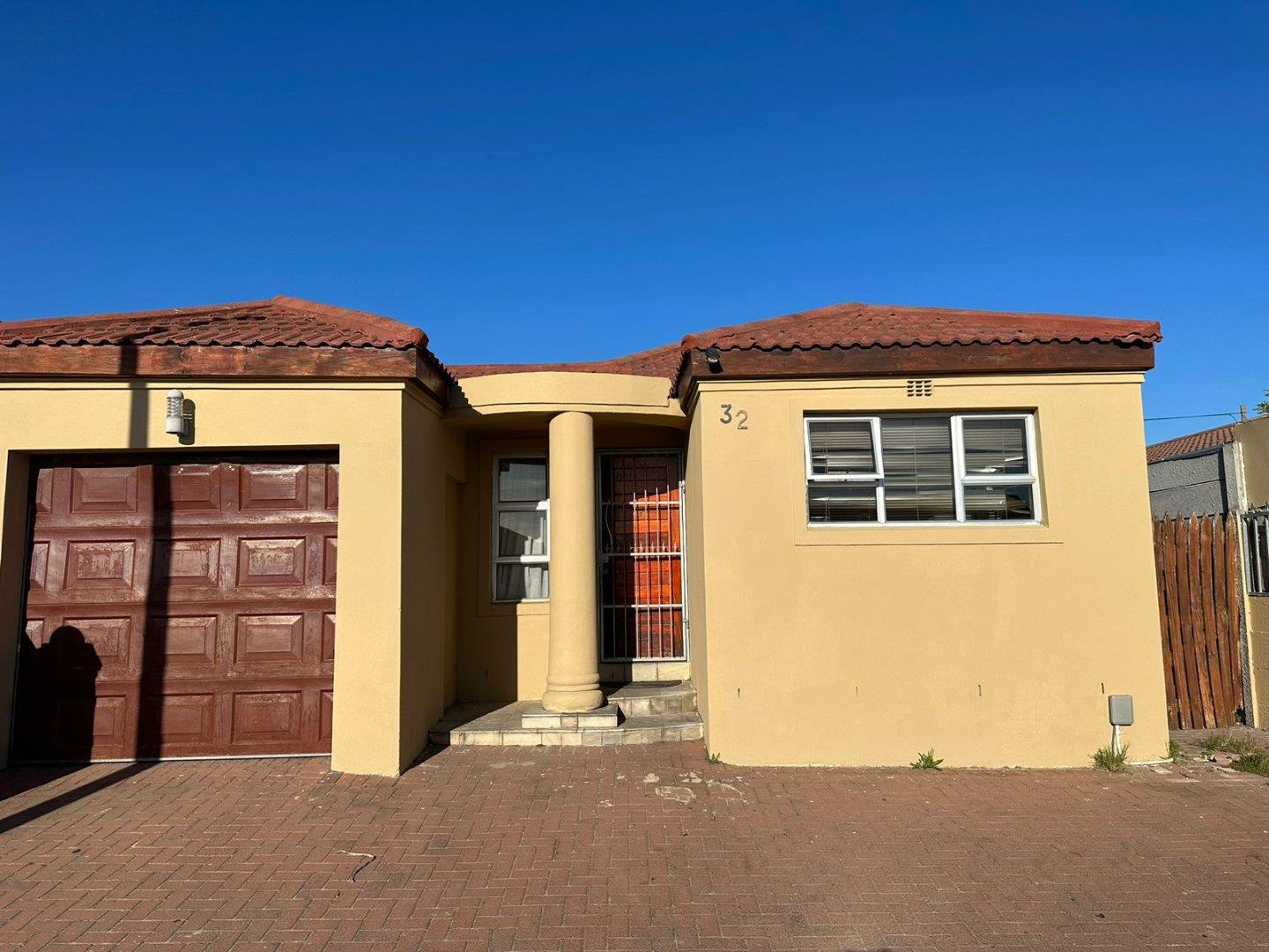 2 Bedroom House for sale in Highbury Park 45 Highbury Street P24