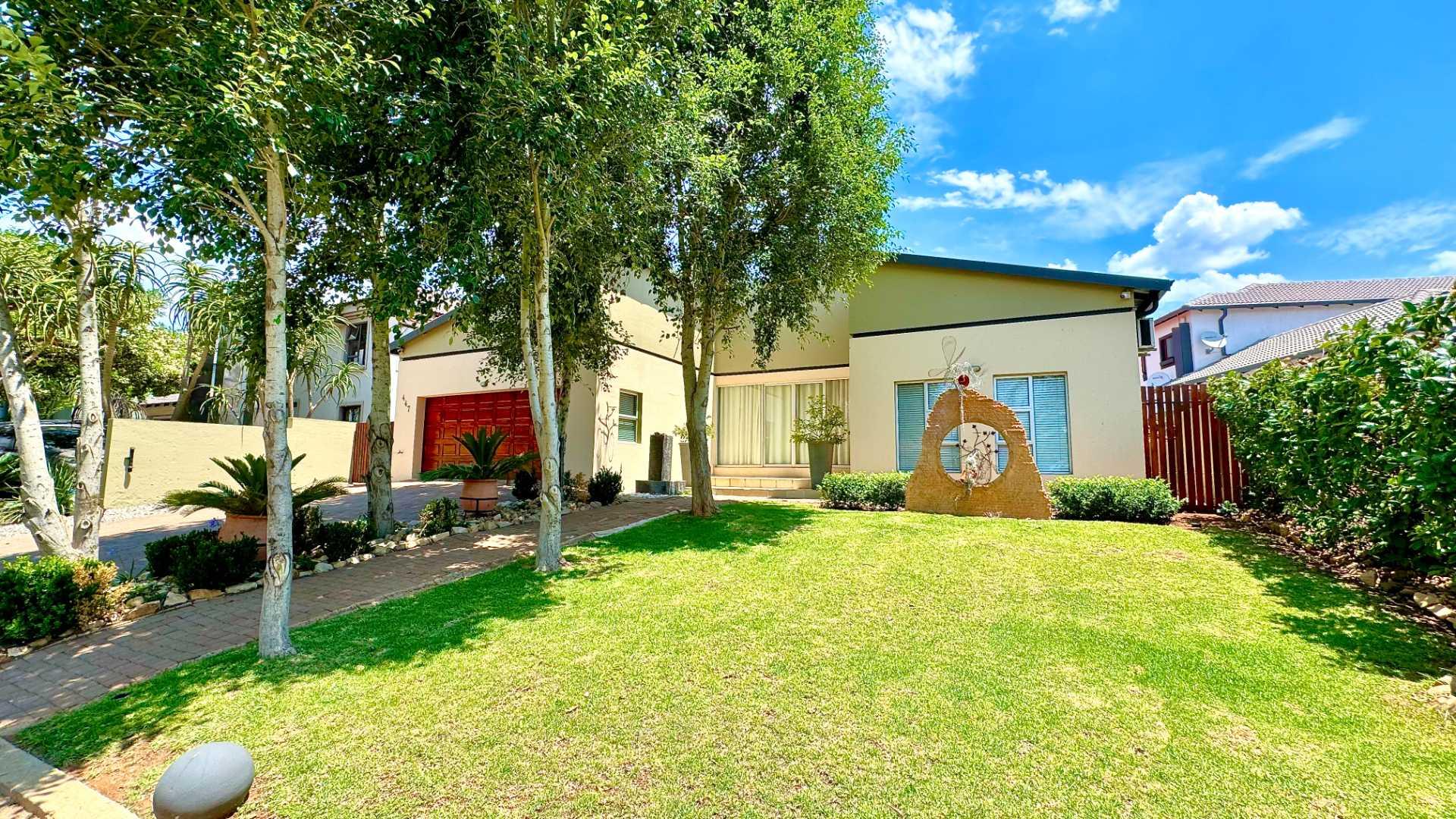 4 Bedroom House for sale in Willow Acres P24113672290