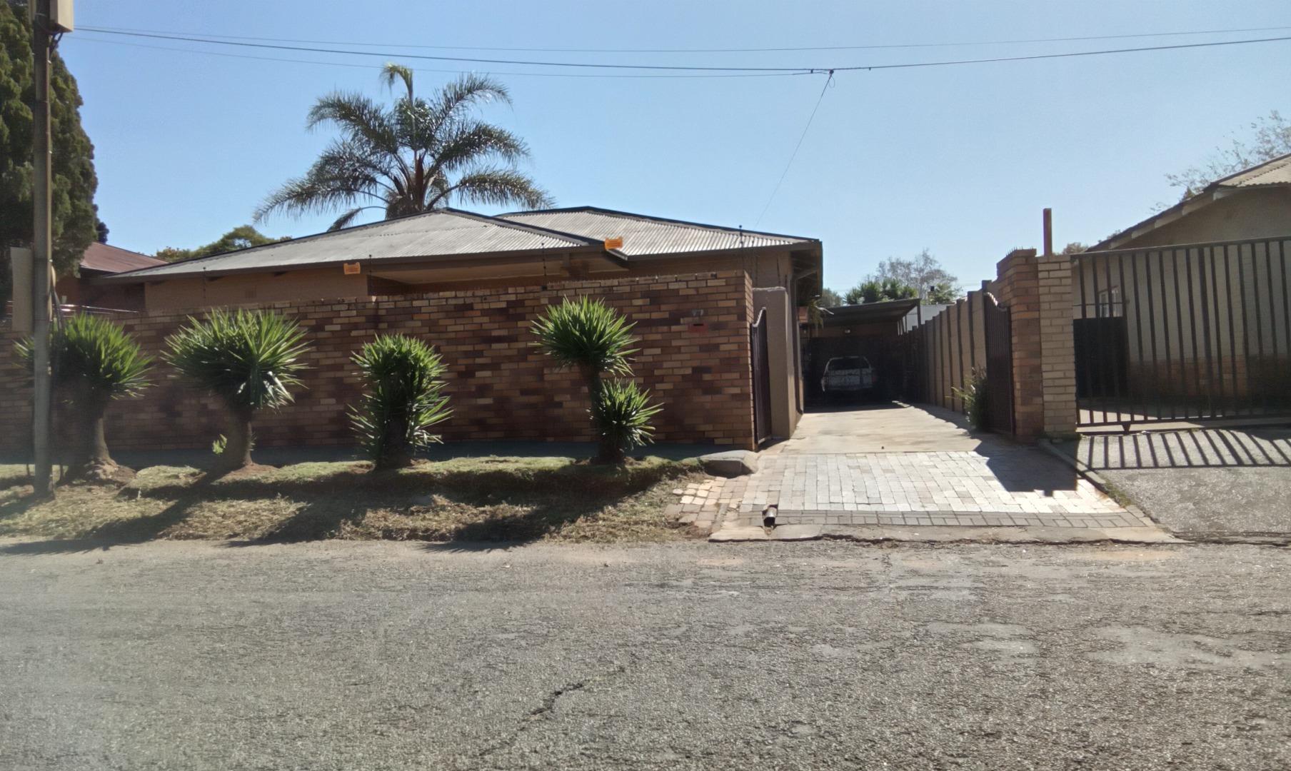 Newlands, Johannesburg Property Property and houses for sale in