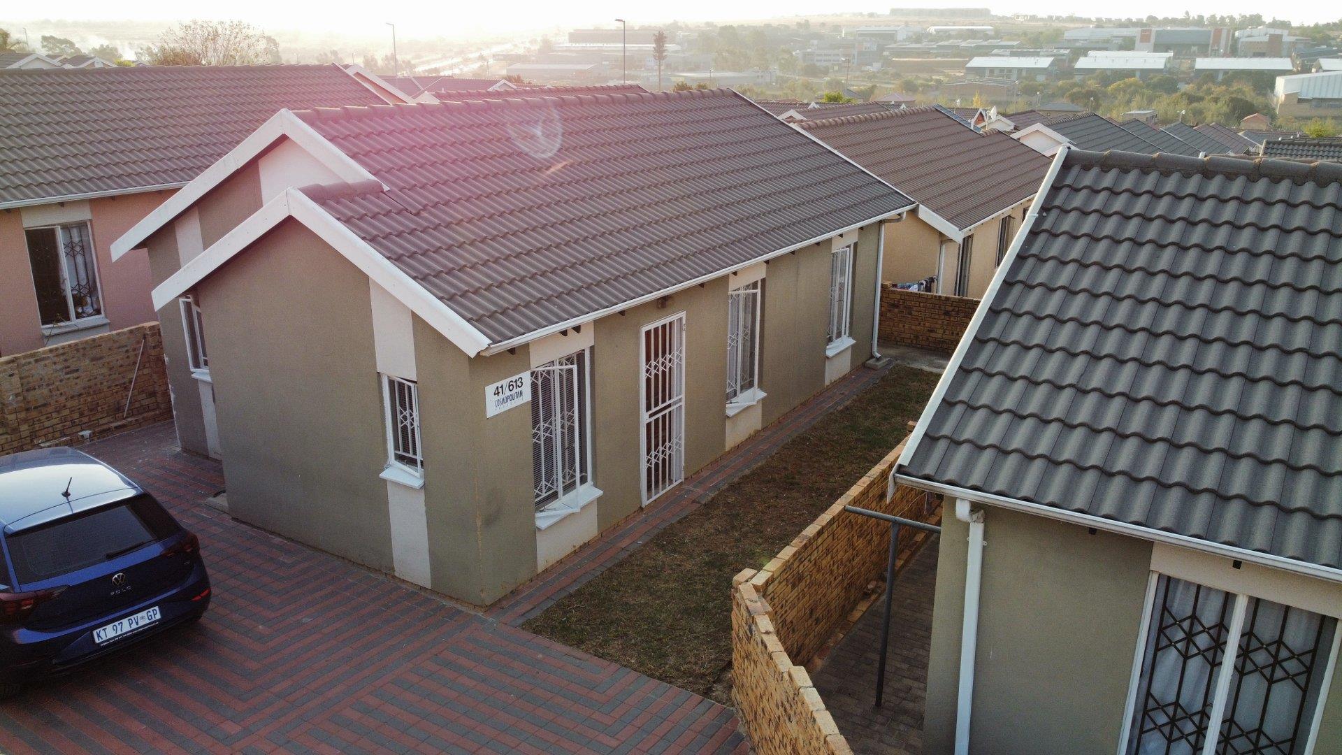 3 Bedroom House for sale in Zandspruit P24114441102