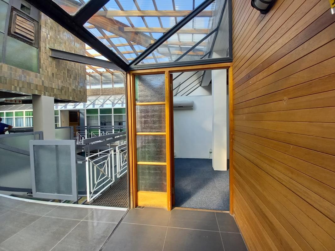 Commercial property to rent in Lynnwood 320 The Hillside Street P24