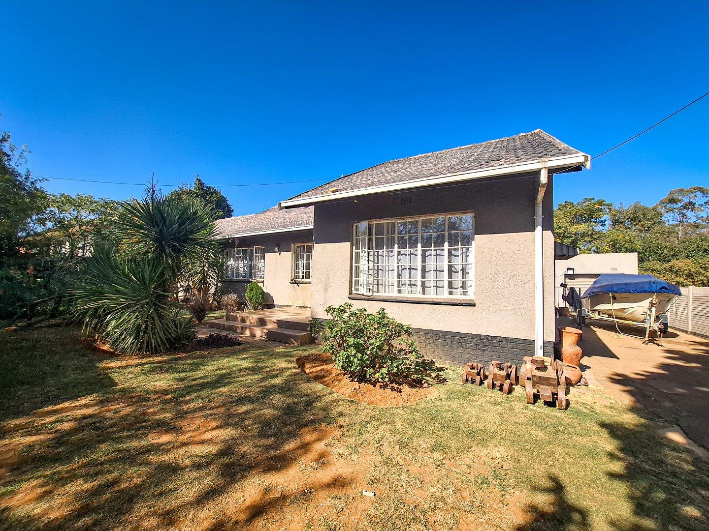 3 Bedroom House for sale in Greenhills 37 Raven Road P24114443490