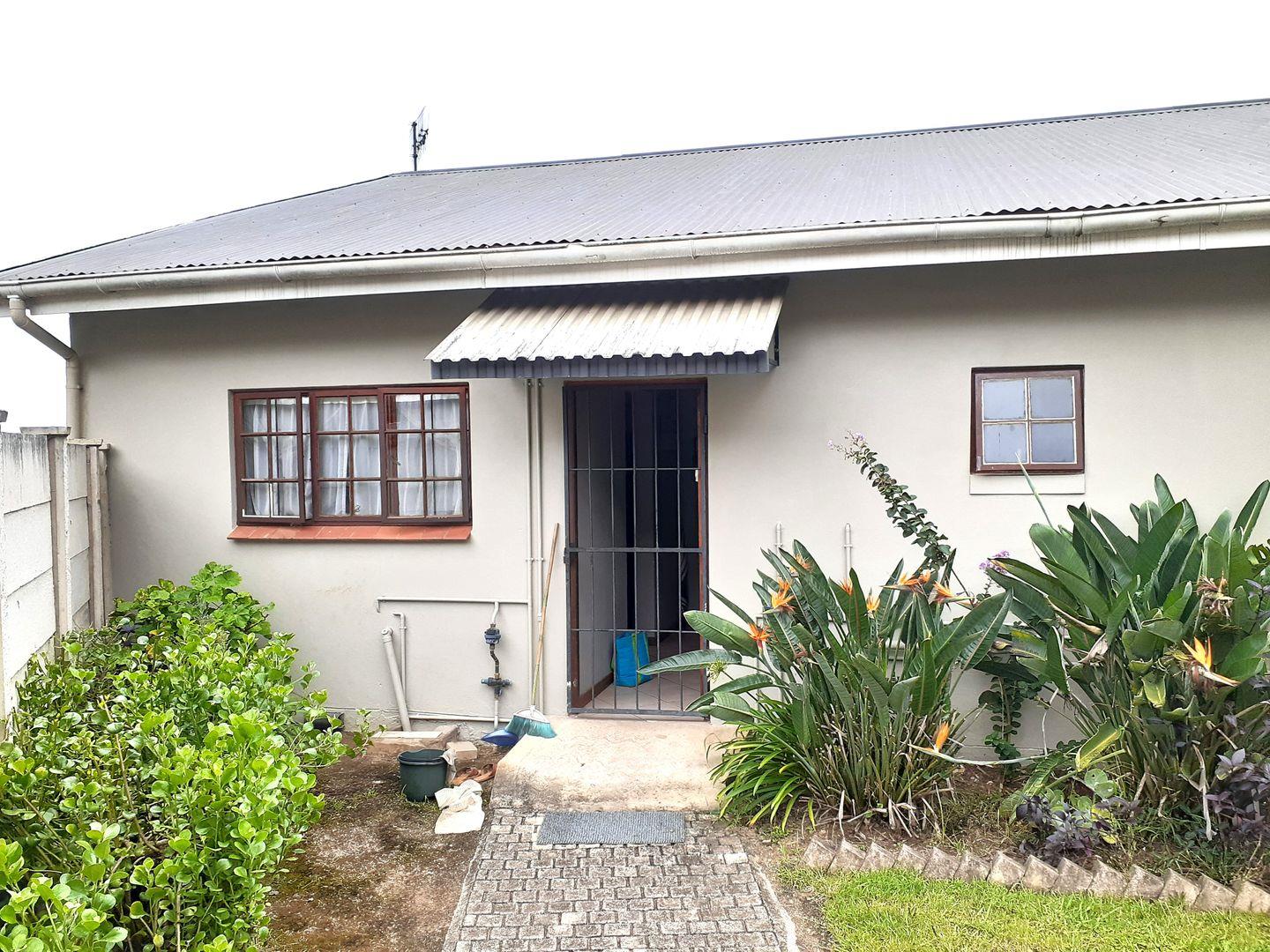 2 Bedroom House for sale in Chasedene P24114061452