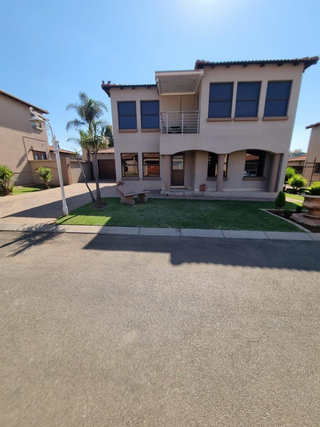 Emfuleni Golf Estate Property Property and houses for sale in