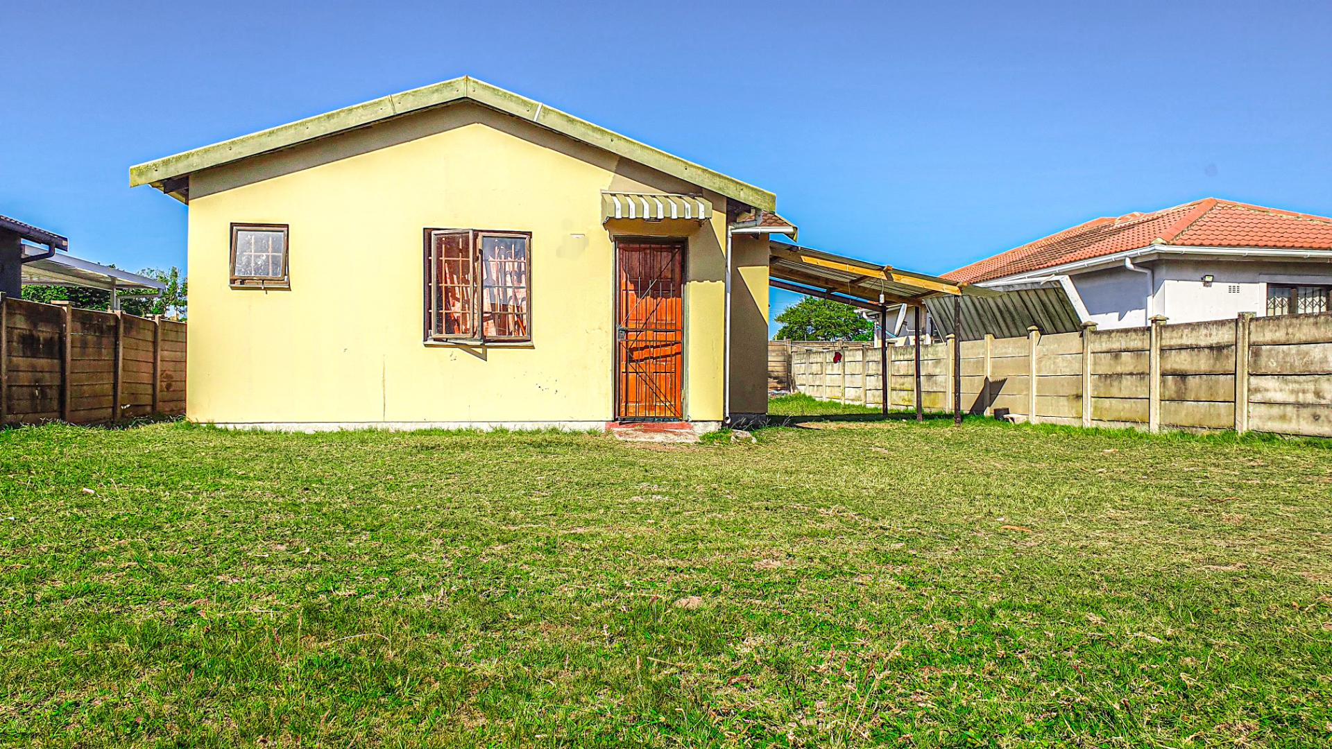 3 Bedroom House for sale in Aquadene P24114445966