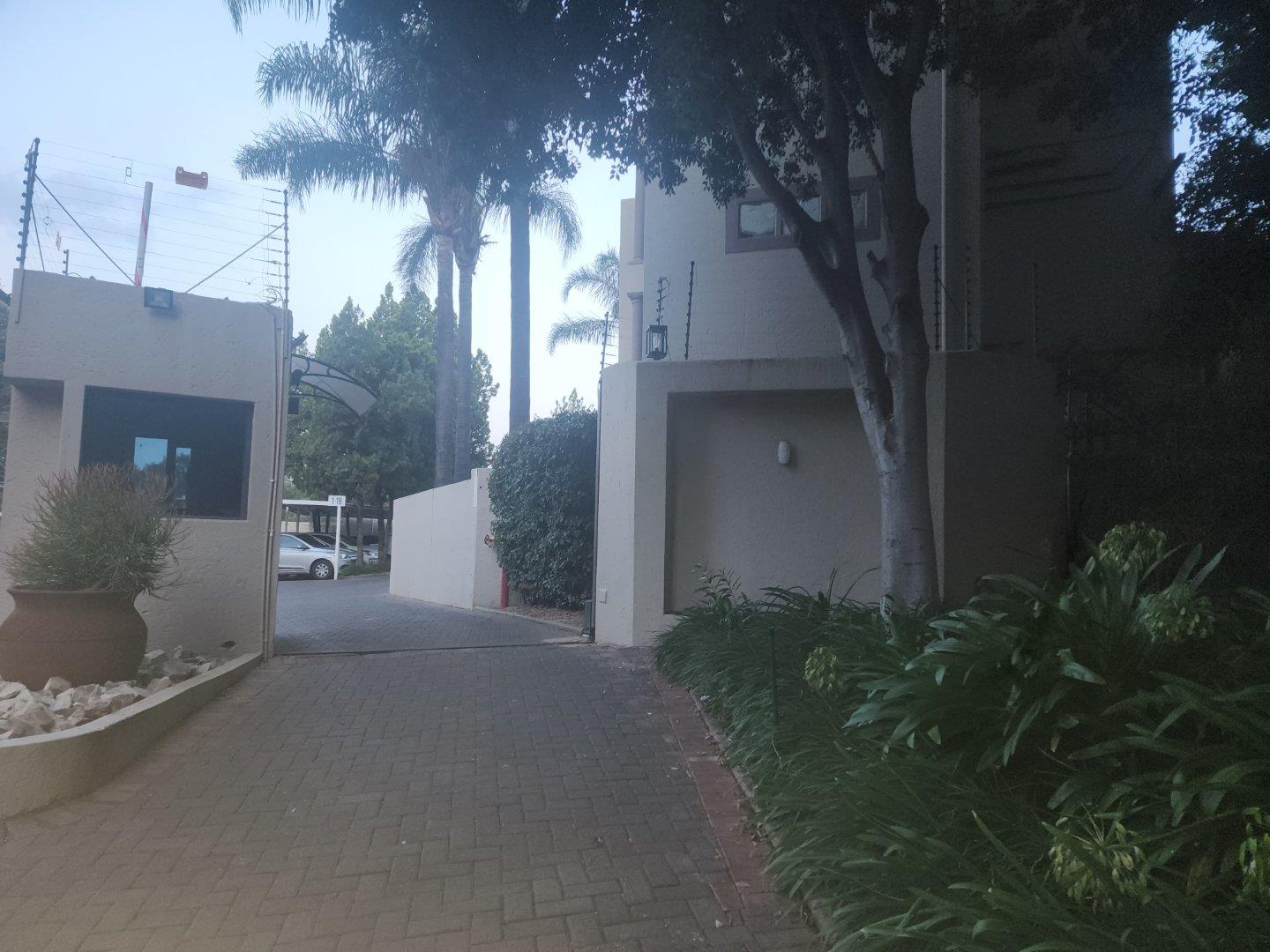 3 Bedroom Apartment / flat for sale in Hurlingham Hurlingham, Riepen