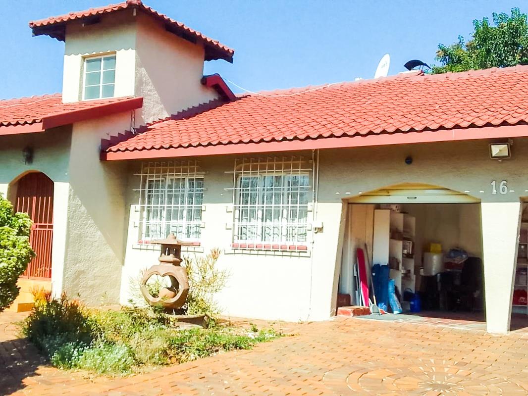 Harmelia Property Property and houses for sale in Harmelia