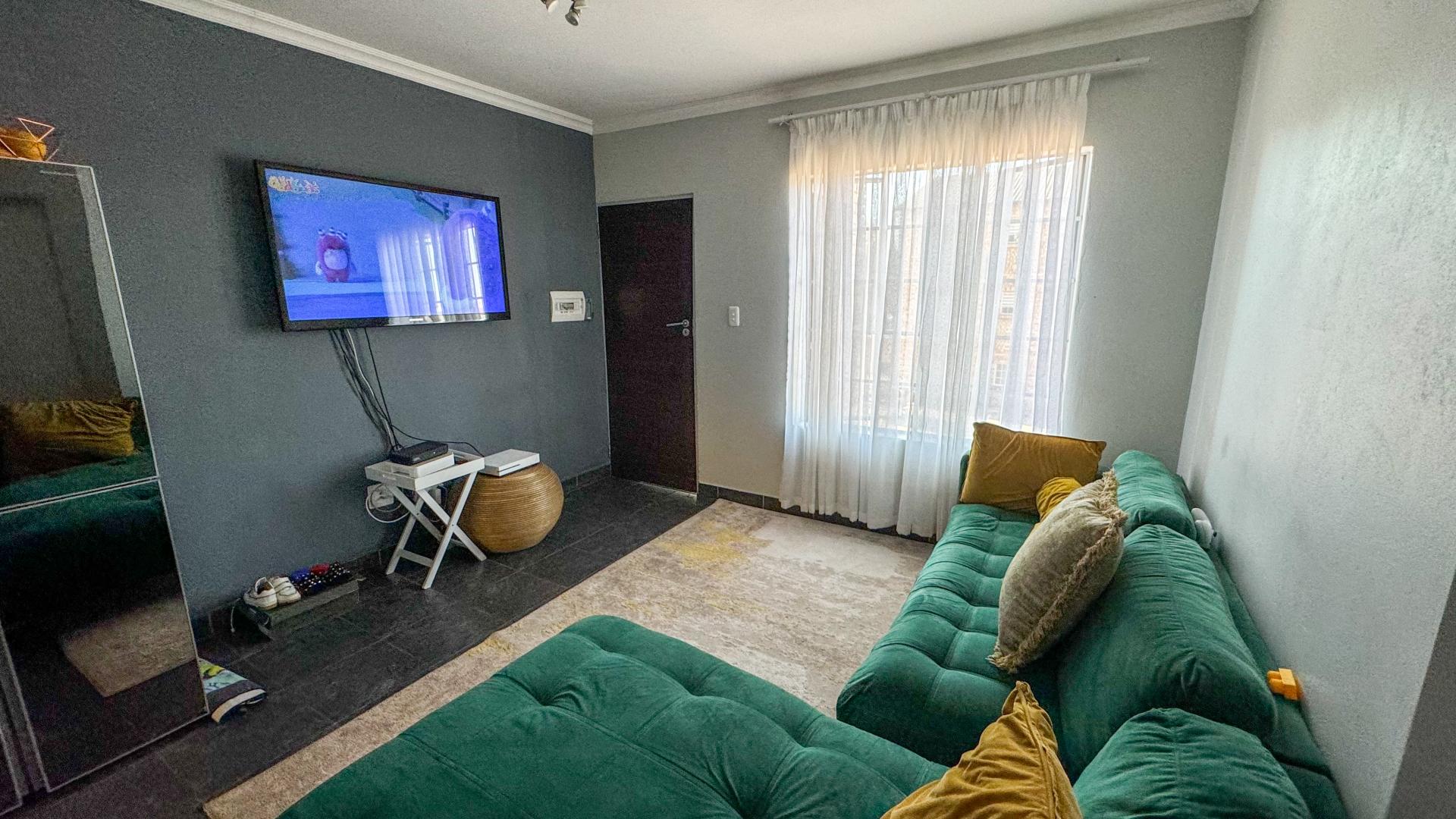 Apartments / flats for sale in Middelburg, Mpumalanga Middelburg