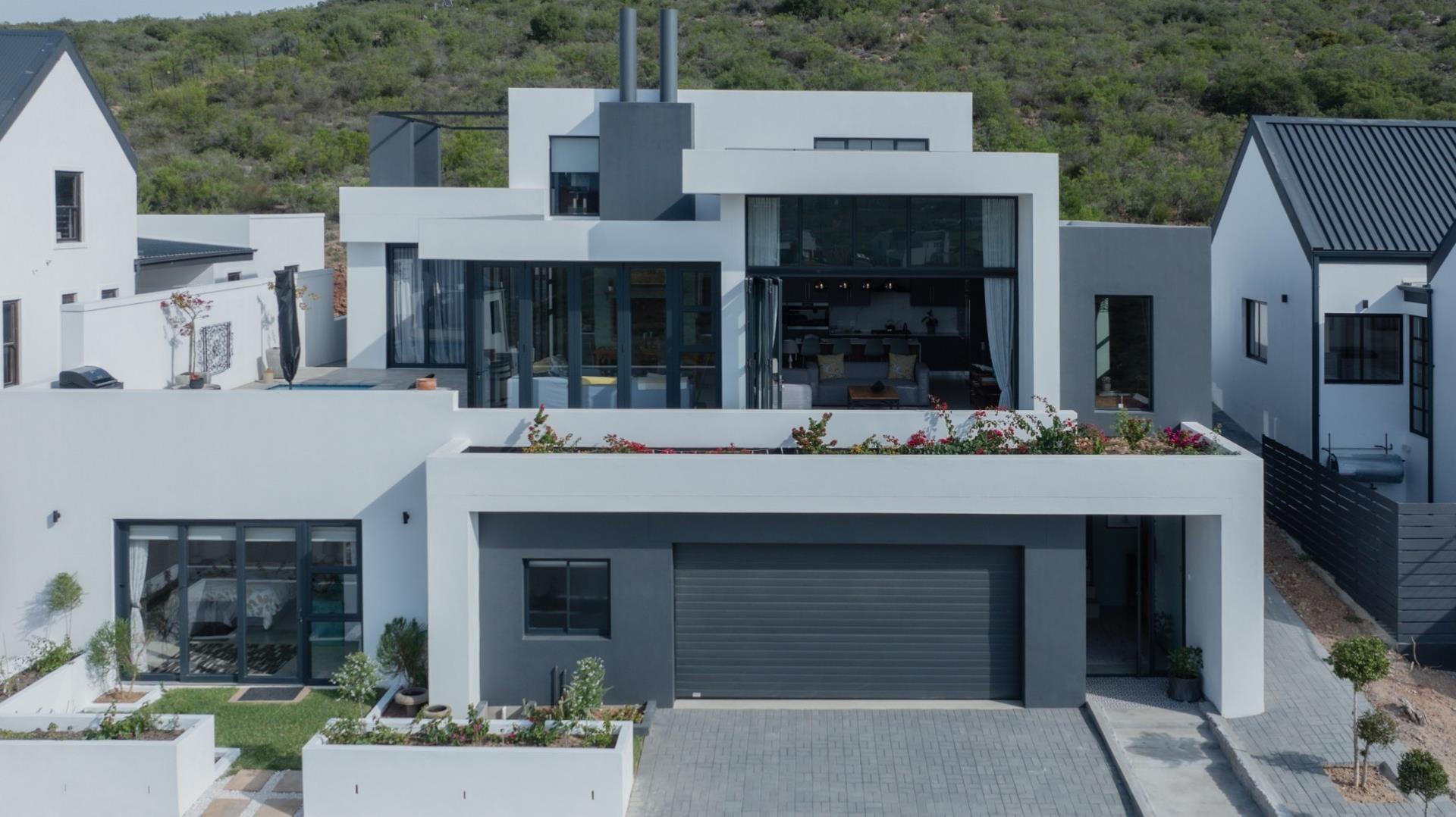 3 Bedroom House for sale in Robertson Silwerstrand Golf and River