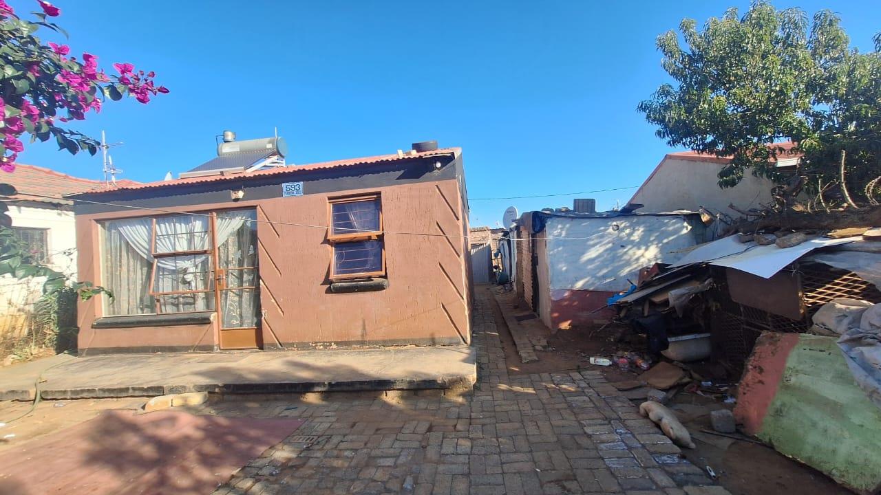 Greenfields, Alberton Property Property and houses for sale in