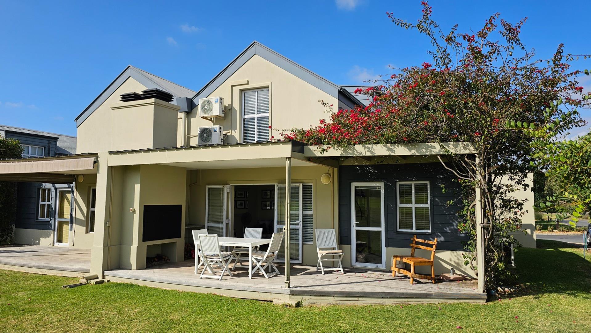 3 Bedroom House for sale in Silwerstrand Golf And River Estate 45