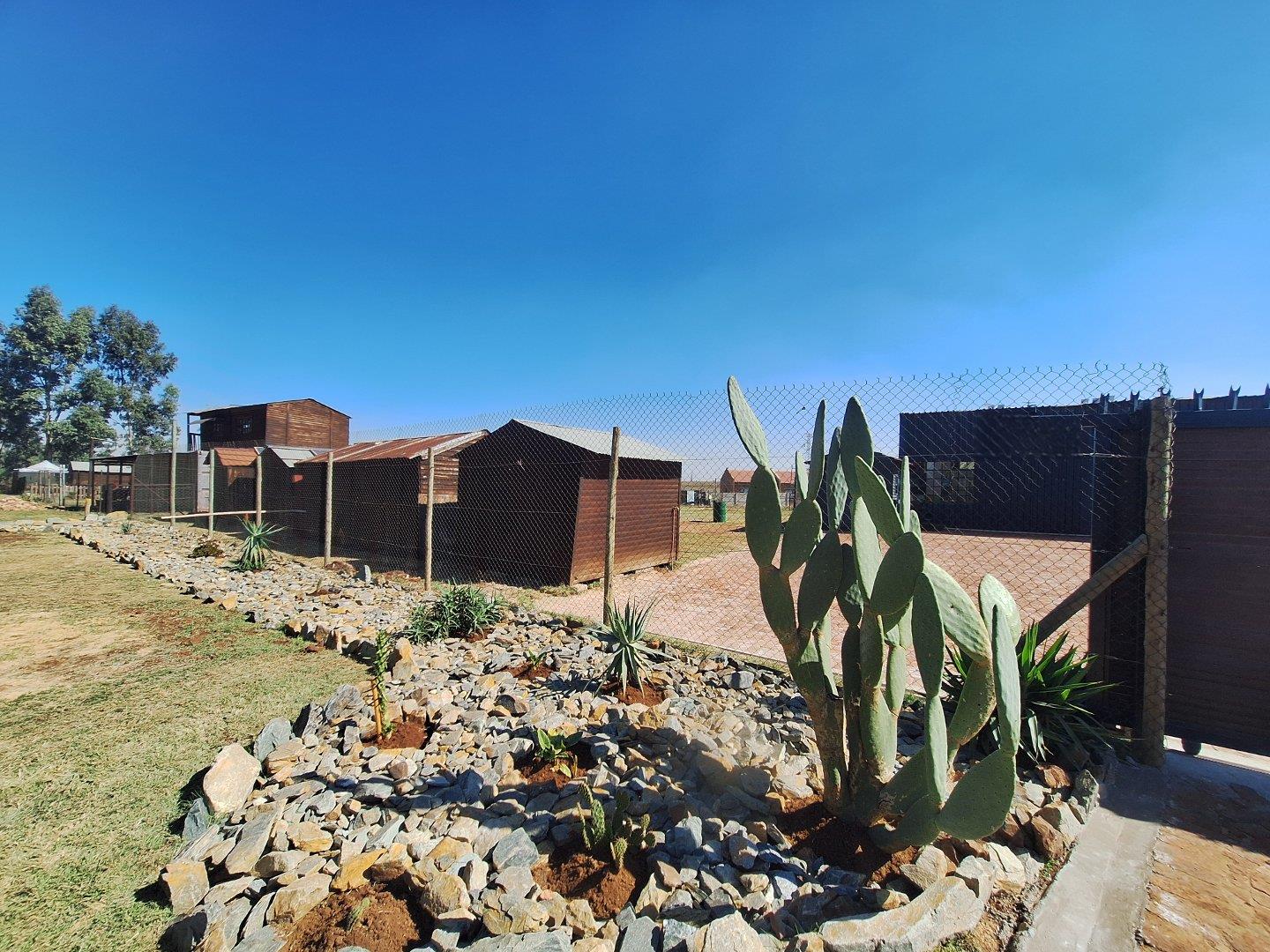 Commercial property for sale in Aston Lake P24114453042