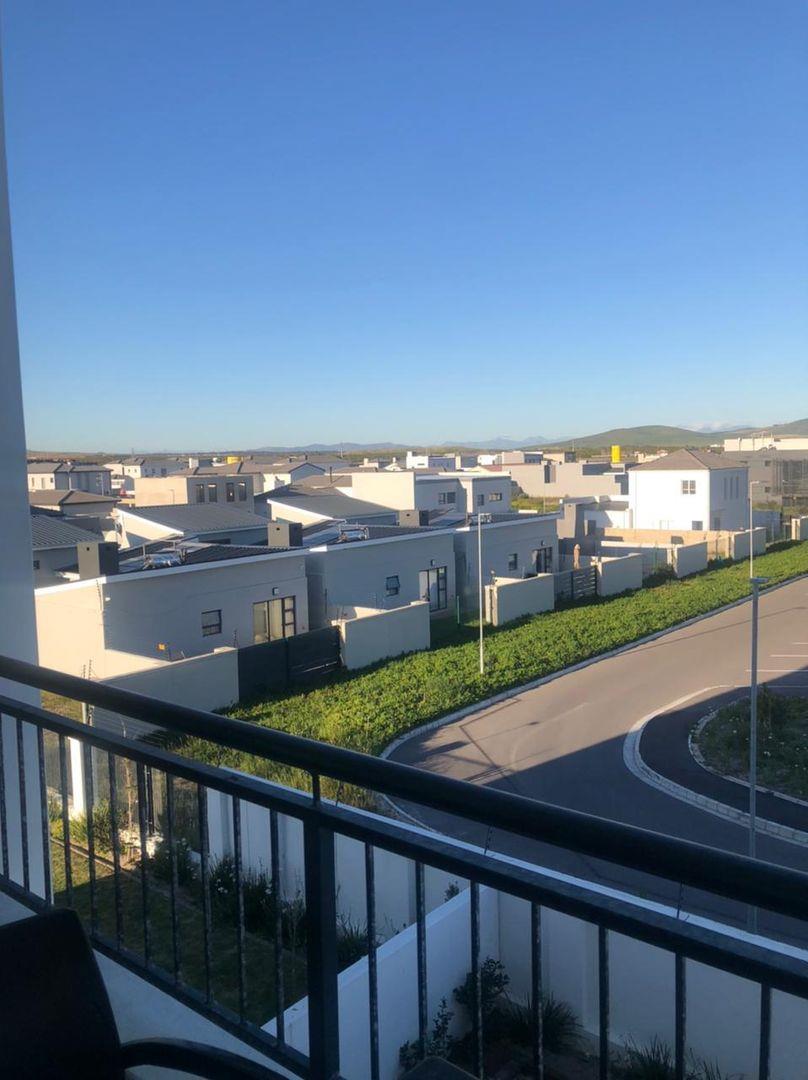 Sandown, Blouberg Property Apartments / flats to rent in Sandown