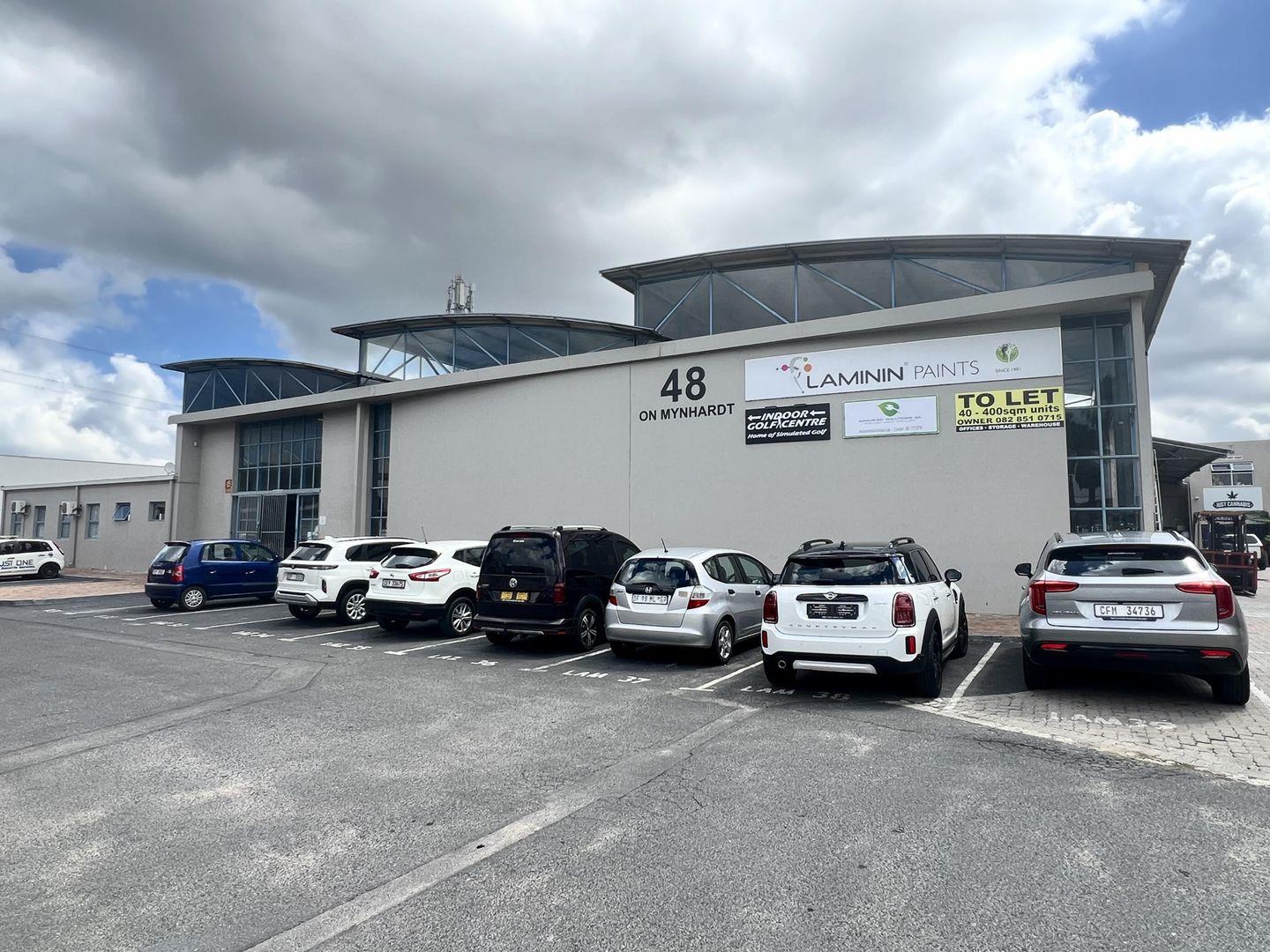 Industrial property to rent in Gants Plaza P24110609610