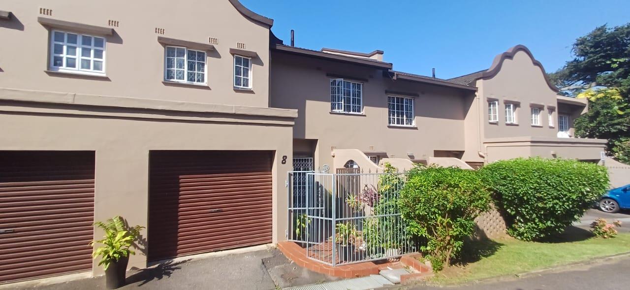 3 Bedroom Townhouse for sale in Malvern P24114454140