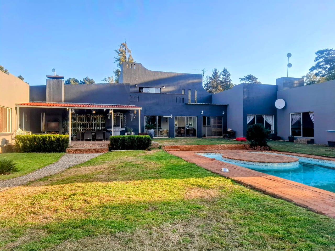 Golf View, Walkerville Property Property and houses for sale in Golf