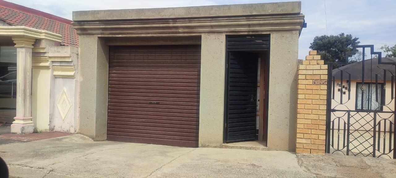 1 Bedroom House to rent in Jabavu P24114459111