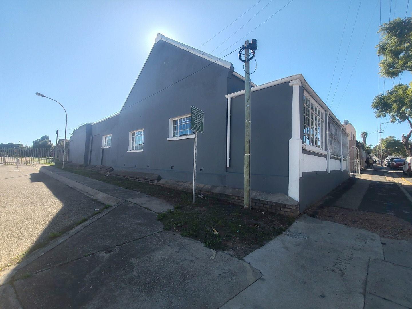 Cannon Hill Property Property and houses for sale in Cannon Hill