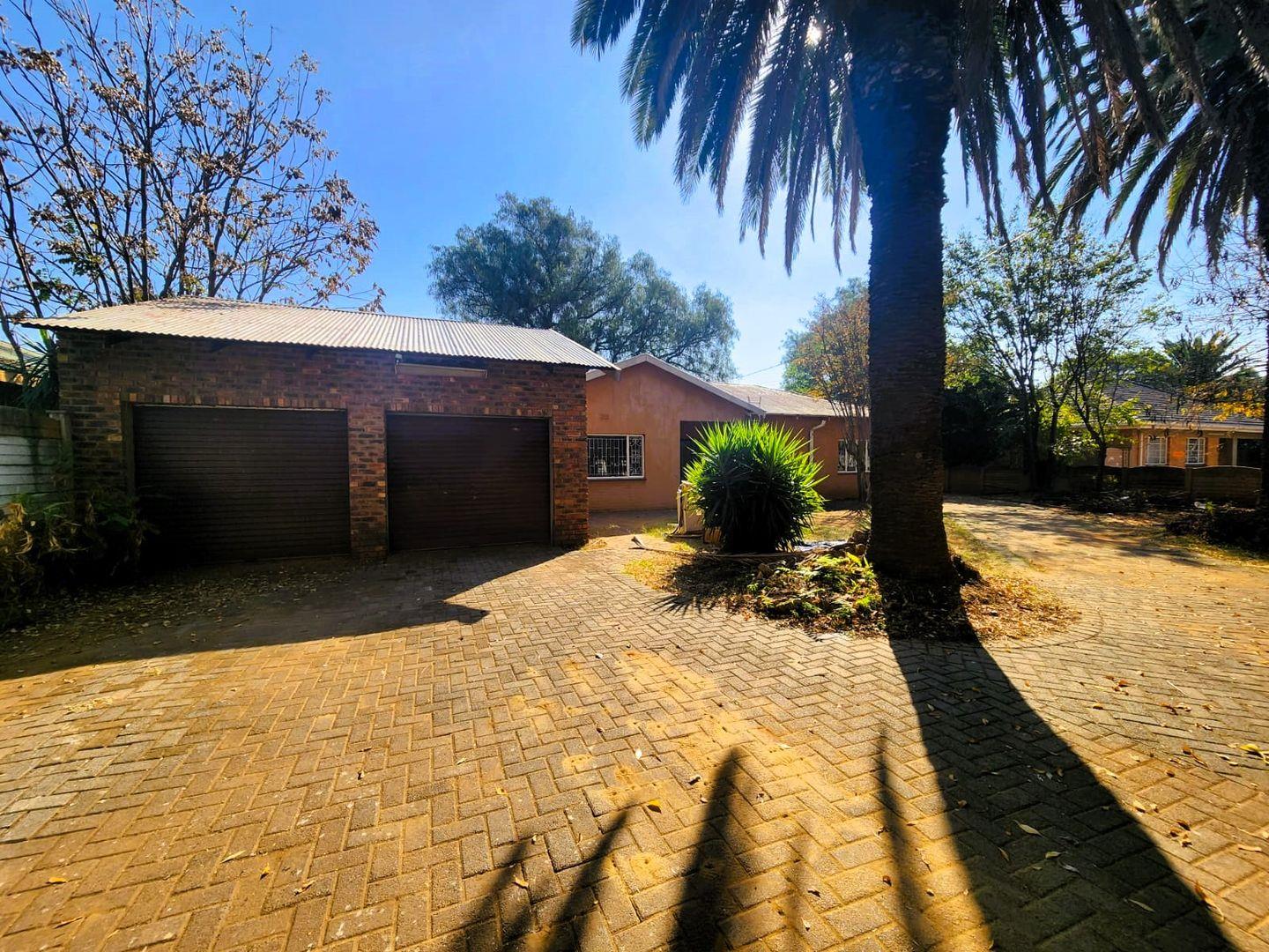 3 Bedroom House for sale in Three Rivers P24114459807