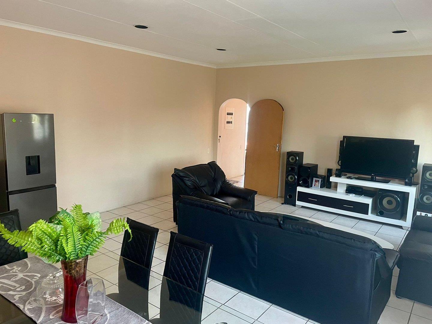 Highlands North Property Property and houses to rent in Highlands