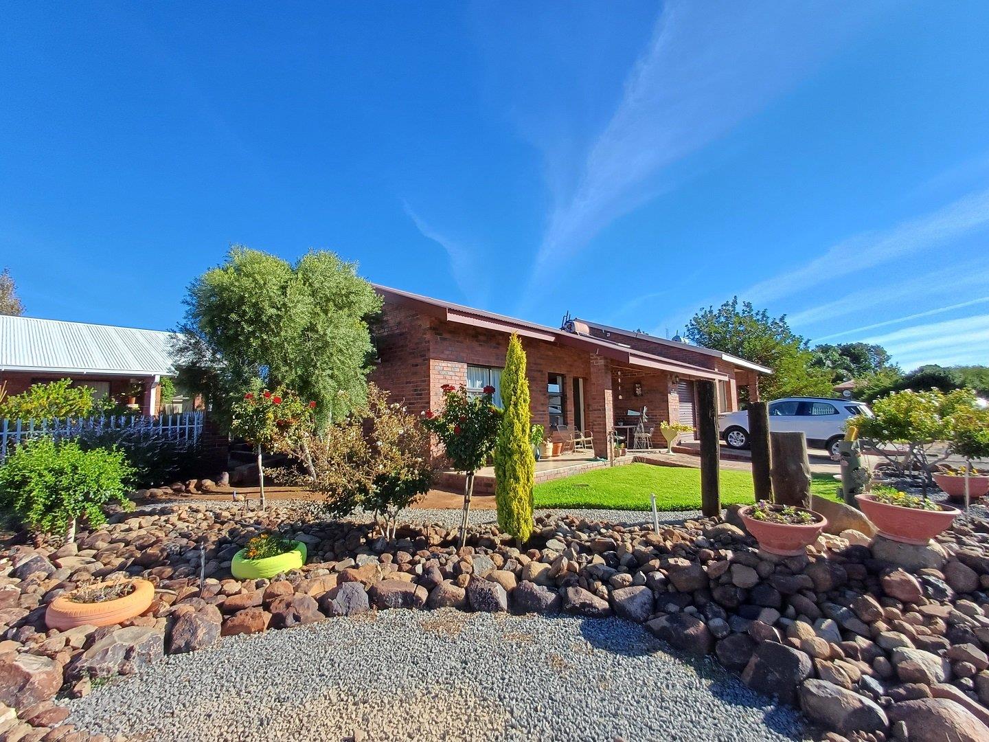 Property and houses for sale in Orania Orania Property