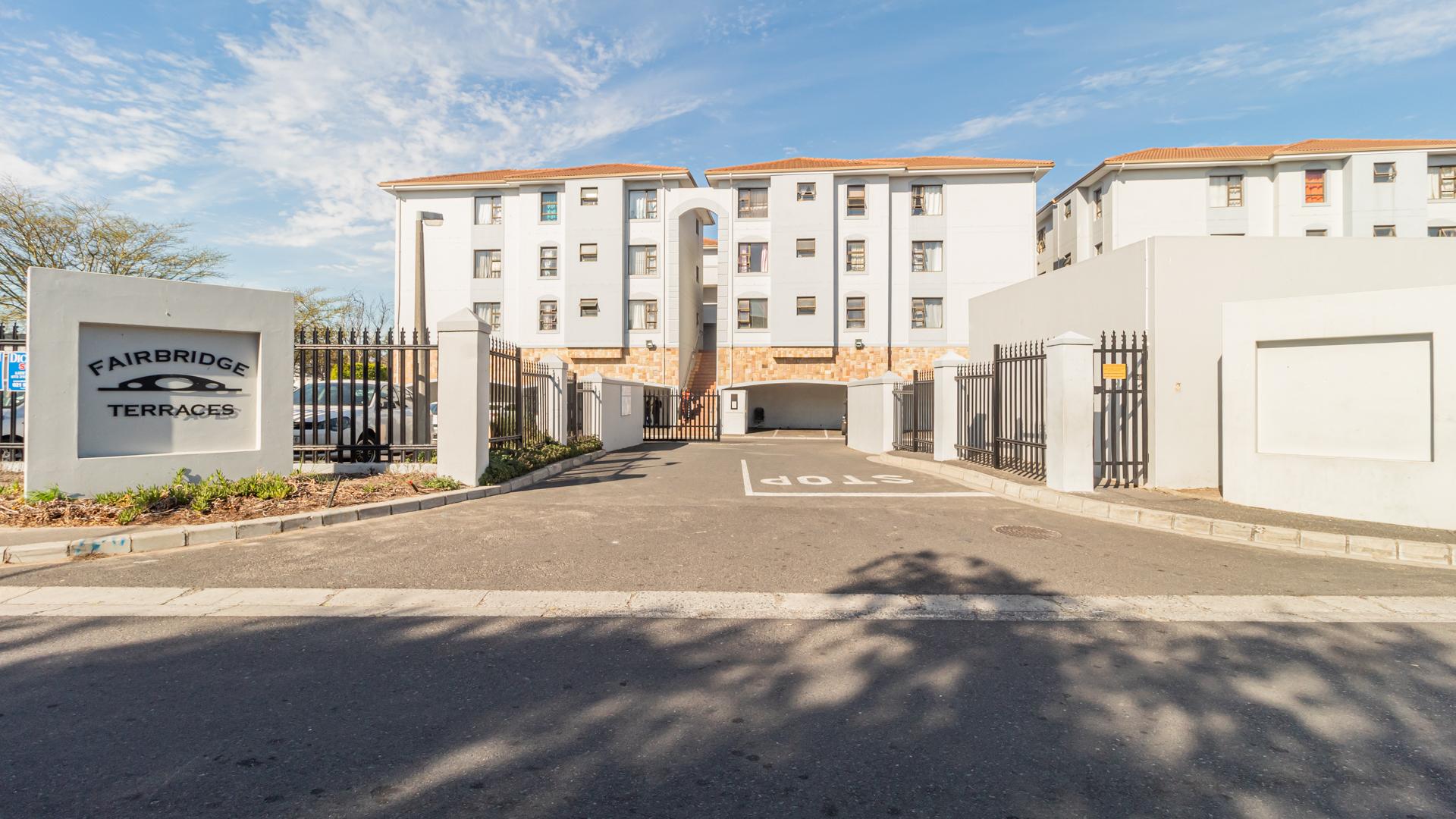 2 Bedroom Apartment / flat for sale in Brackenfell Central 2 Kwartel