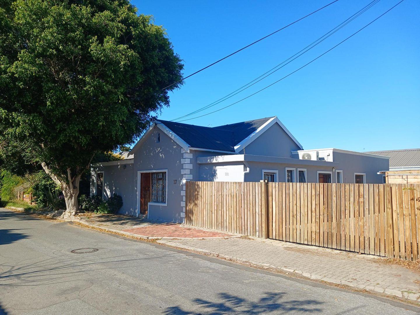 Commercial property for sale in Knysna Central 27 Market Street P24