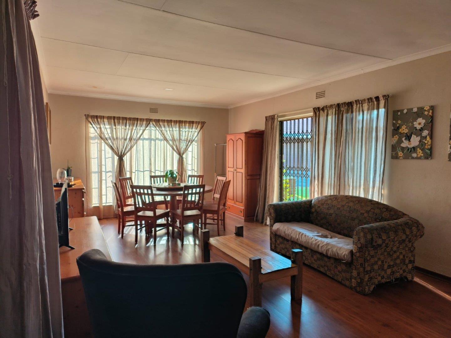 2 Bedroom Townhouse to rent in Edleen P24114464371