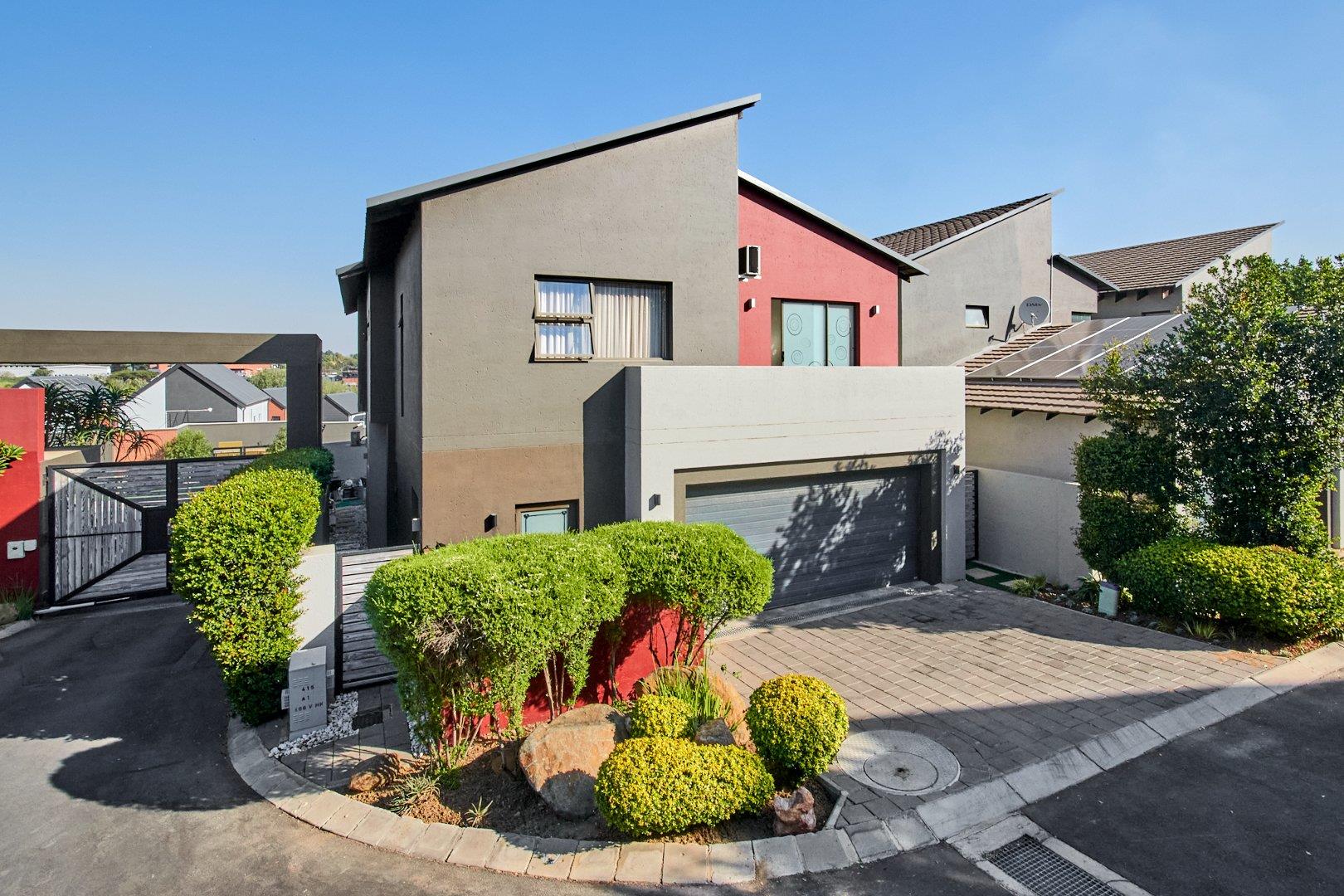 4 Bedroom House for sale in Craigavon 1620 Pine Avon Craigavon P24