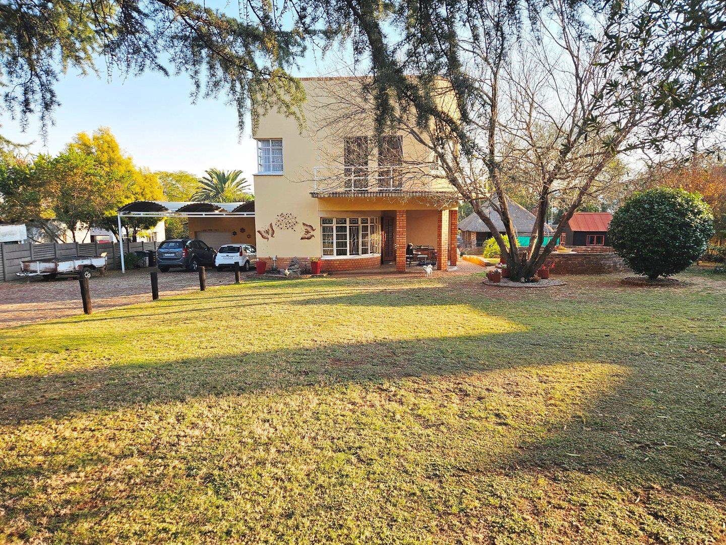 3 Bedroom House for sale in Valhalla P24114467365