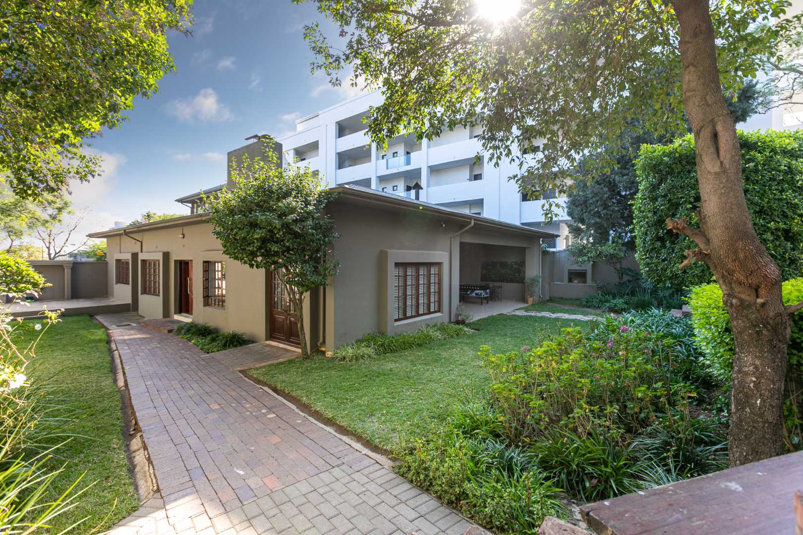 3 Bedroom House for sale in Rosebank P24114469349