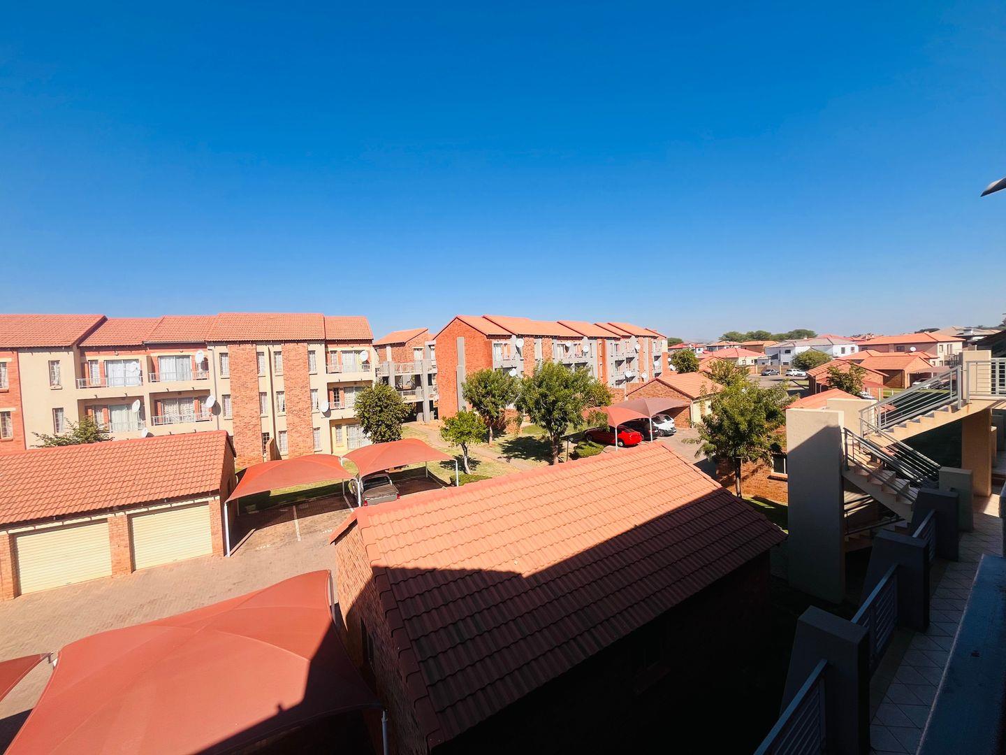 1 Bedroom Apartment / flat for sale in The Orchards P24114469997