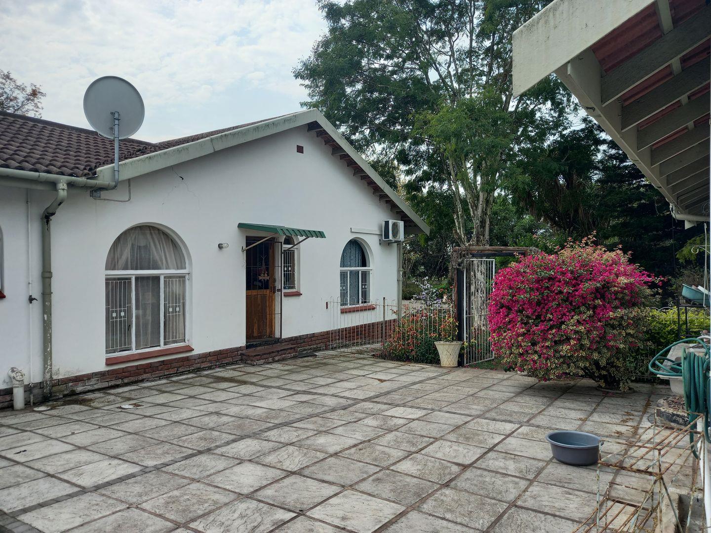 5 Bedroom House to rent in Ashburton P24111802113