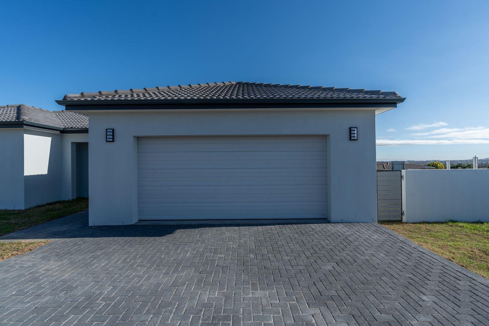 4 Bedroom House for sale in Haasendal 30 Road P24112054230