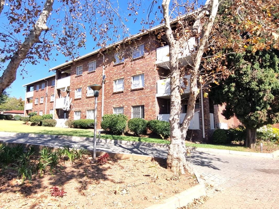 3 Bedroom Apartment / flat for sale in Sunninghill P24114474278