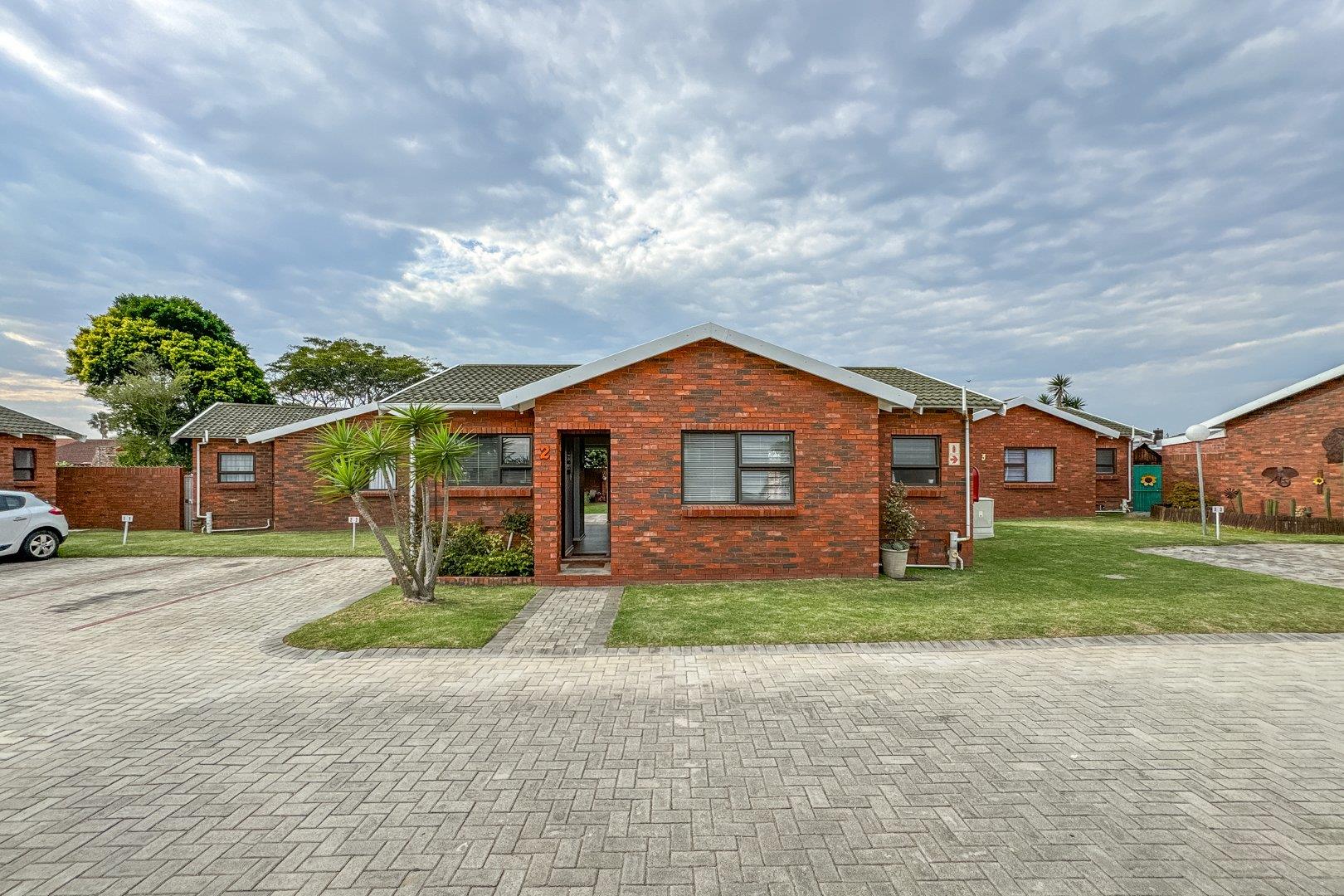 Greenshields Park Property Property and houses for sale in Greenshields Park