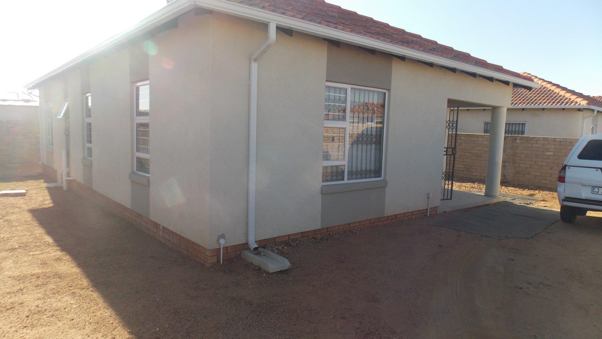 4 Bedroom House for sale in Southern Gateway P24114476887