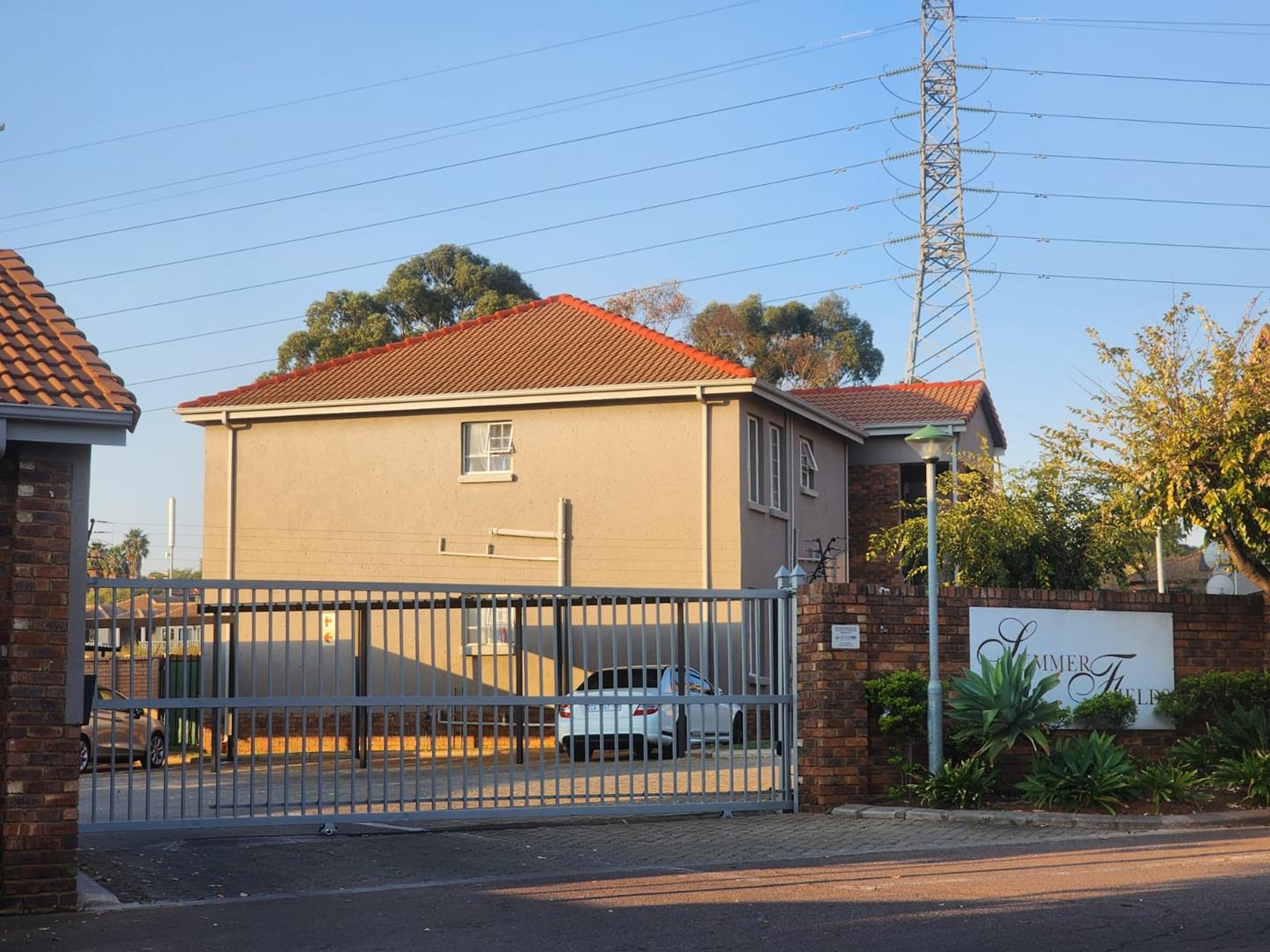 Pierre Van Ryneveld Property Apartments / flats to rent in Pierre Van