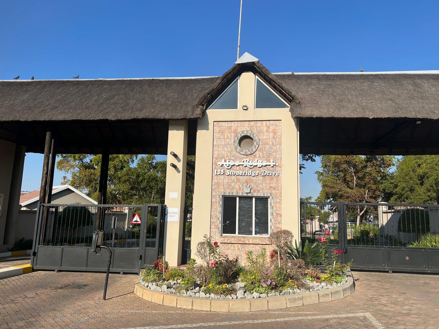 3 Bedroom Townhouse for sale in Greenstone Hill 100 Ss Aloe Ridge