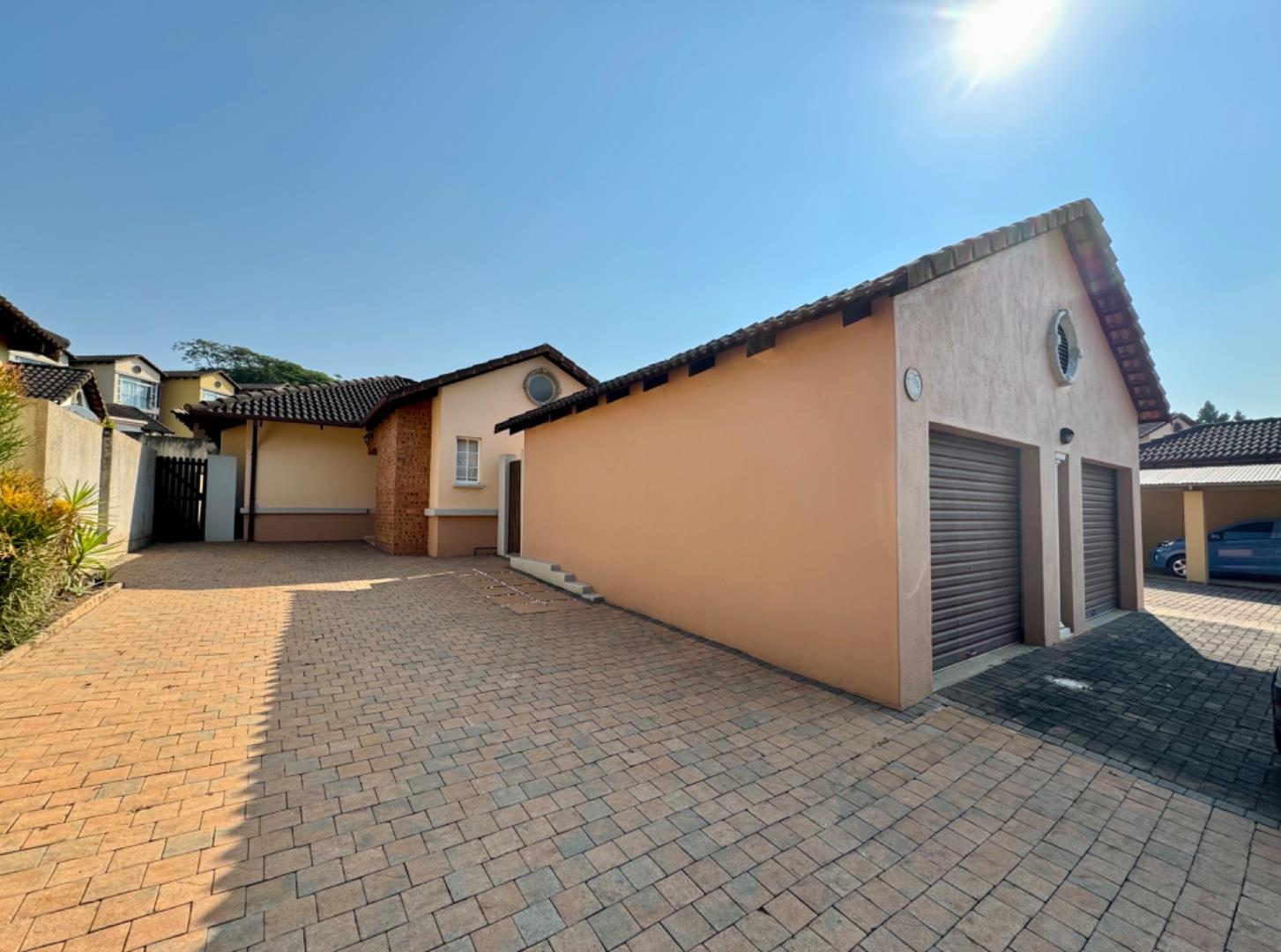 3 Bedroom House for sale in West Acres Ext 16 20 Honeysuckle Crescent