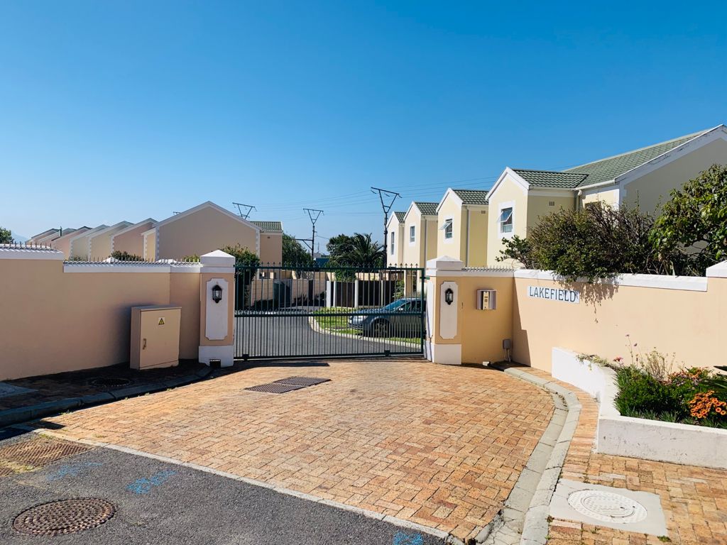 Lakeside, Cape Town Property Property and houses to rent in Lakeside