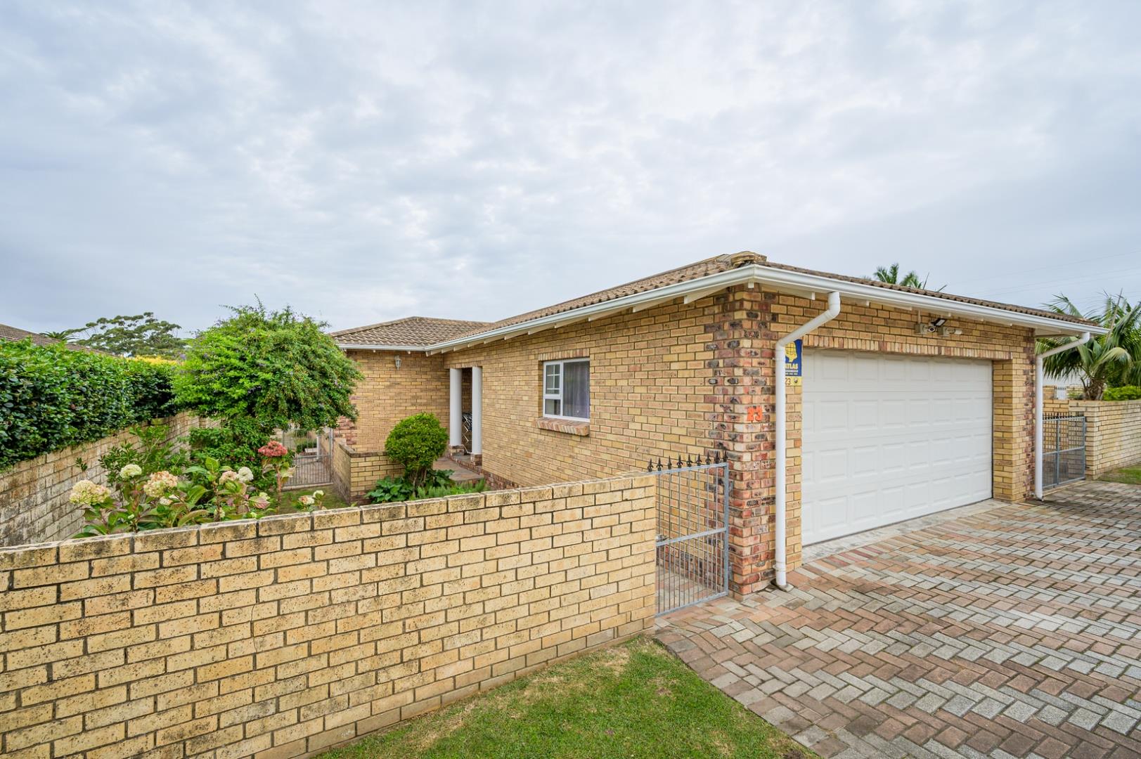 Beverley Grove Property Property and houses for sale in Beverley