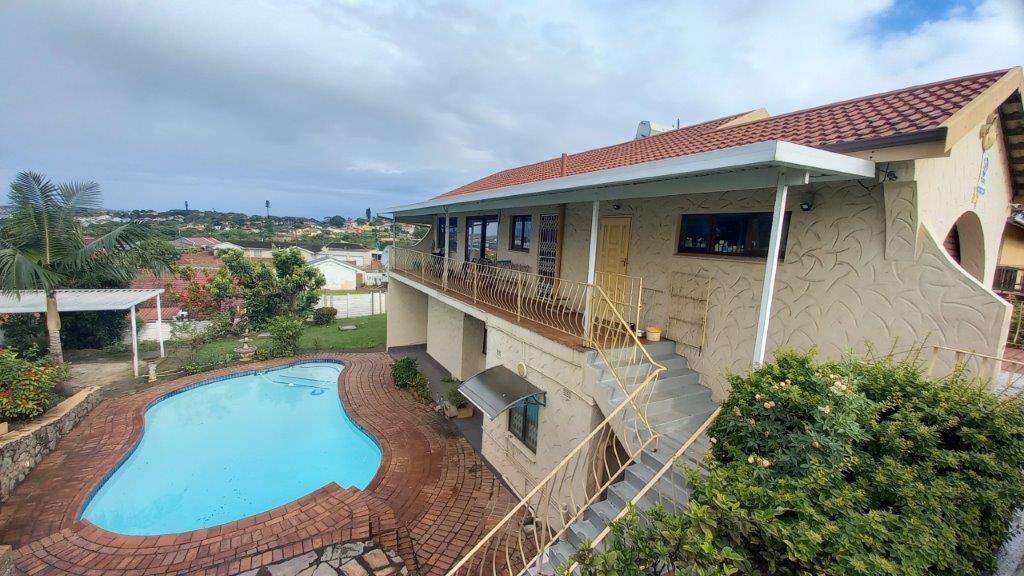 4 Bedroom House for sale in Bellair P24114483878