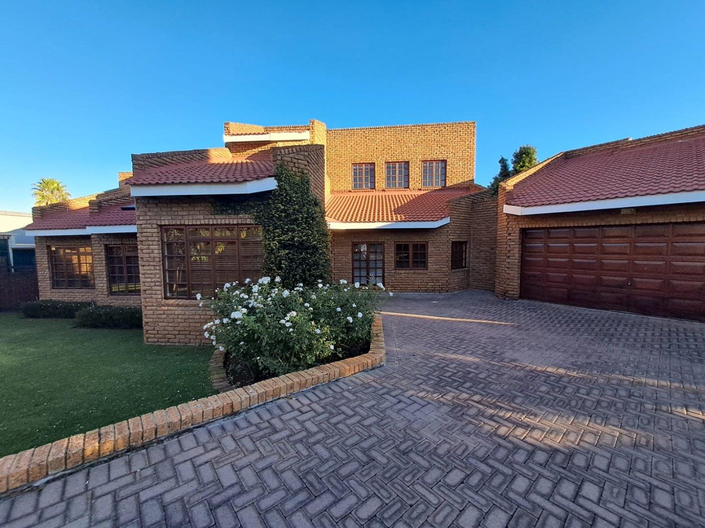 House to rent in Vanderbijlpark SW 5 P24114484681