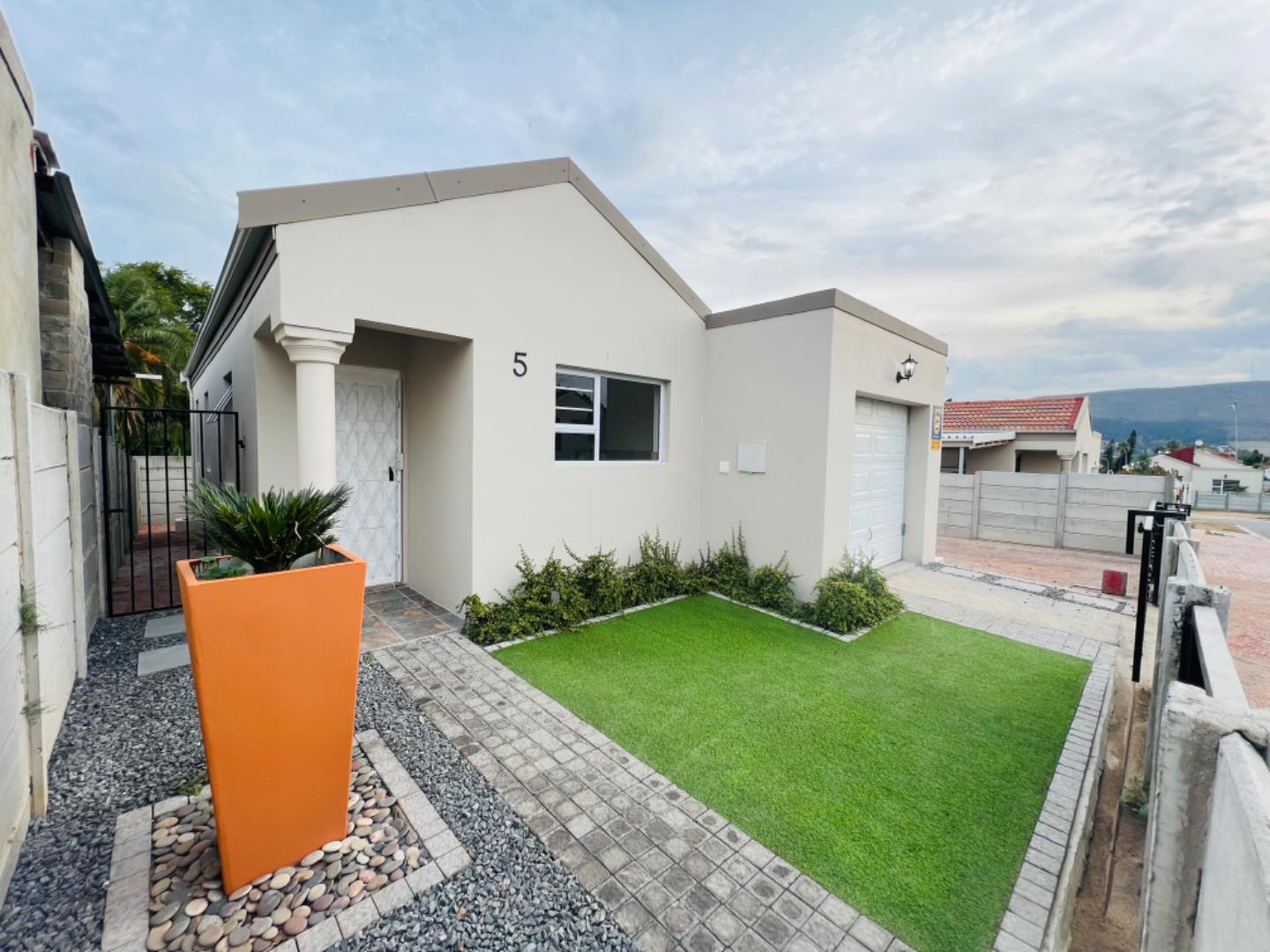 Paarl East Property Property and houses for sale in Paarl East