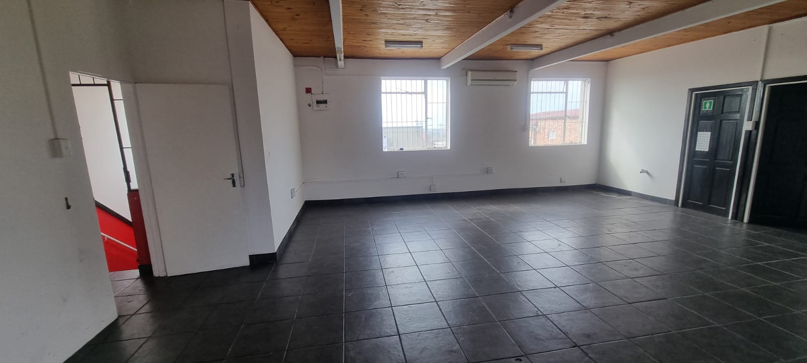 Parkside, Port Elizabeth Property Property and houses to rent in