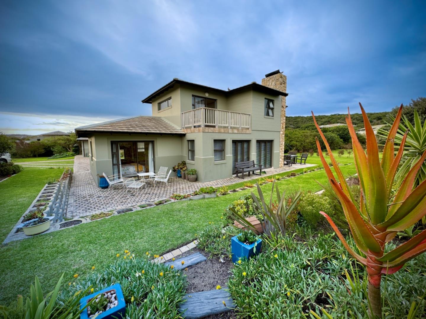 3 Bedroom House for sale in Hartenbos Landgoed 184 Hartenbos Landgoed P24114486908